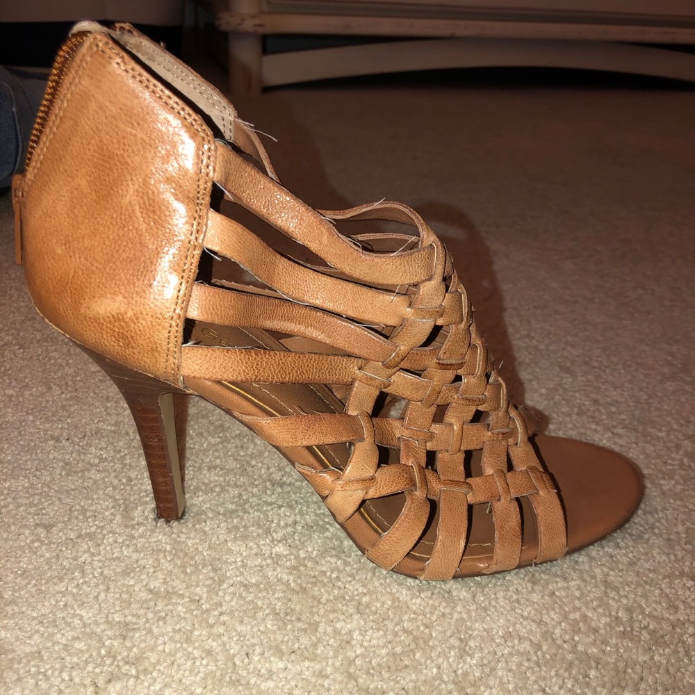 BCBG heels